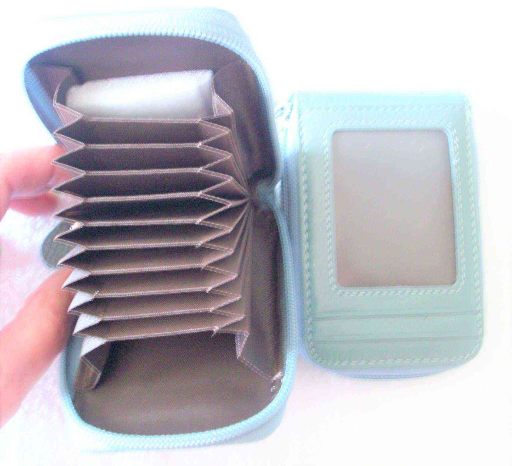 Single Wallet - Assorted Colors